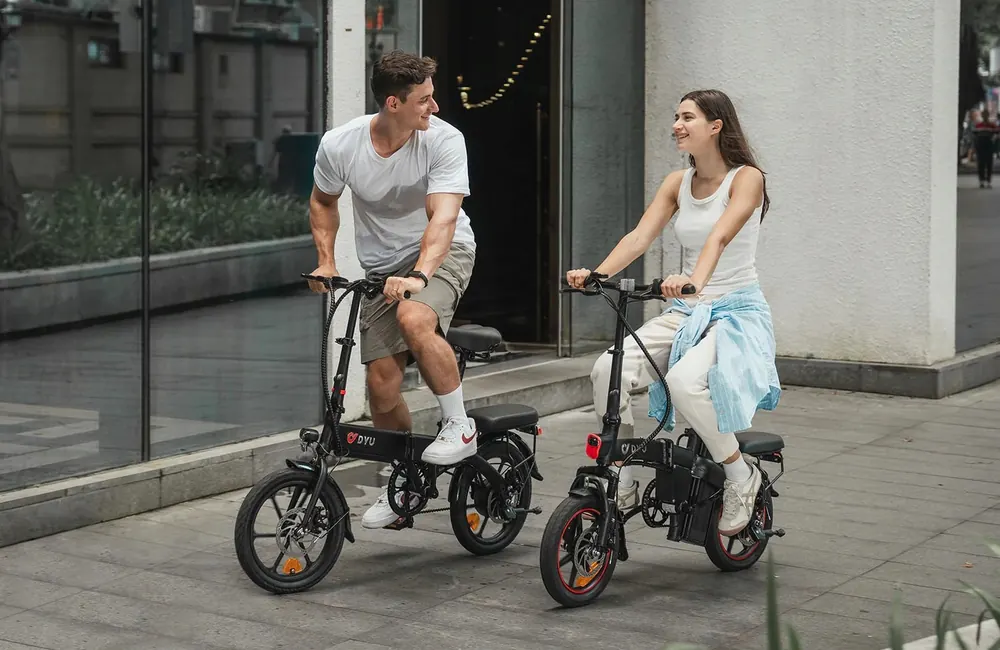 Bicicleta eléctrica DYU A5 plegable urbana 14 pulgadas modelo A5