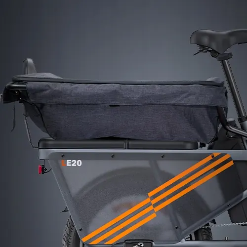 ENGWE LE20 bicicleta eléctrica azul en embalaje original de fábrica.