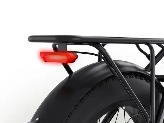 Koolux BK10S plegada y compacta, lista para guardar o transportar en el maletero.